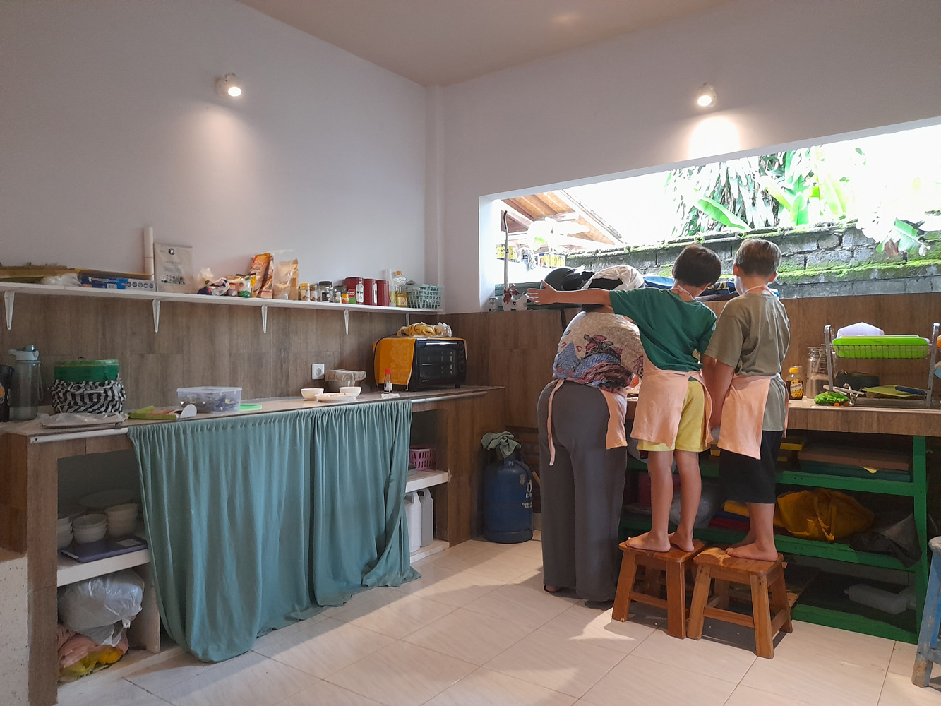 Fasilitas_-kitchen-1-aspect-ratio-1000-700