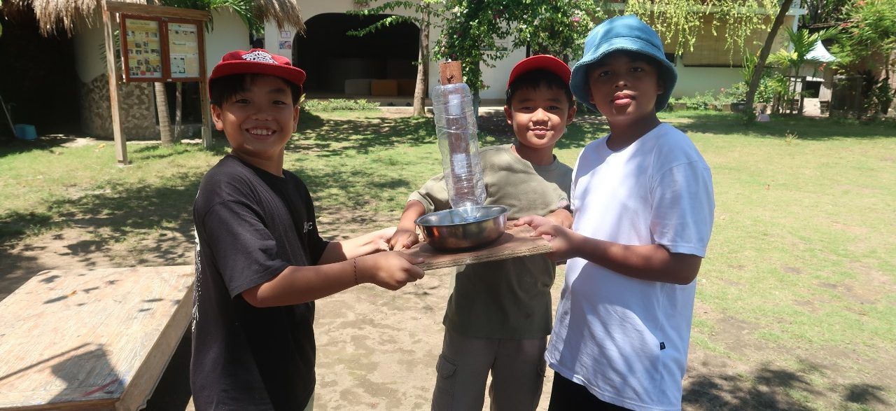 Green Class Community Service: Caring for Street Dogs